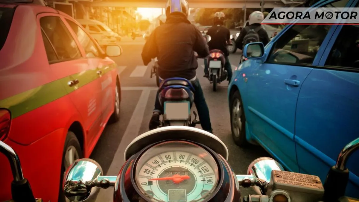 Projeto de lei quer proibir corredores de motocicletas em vias