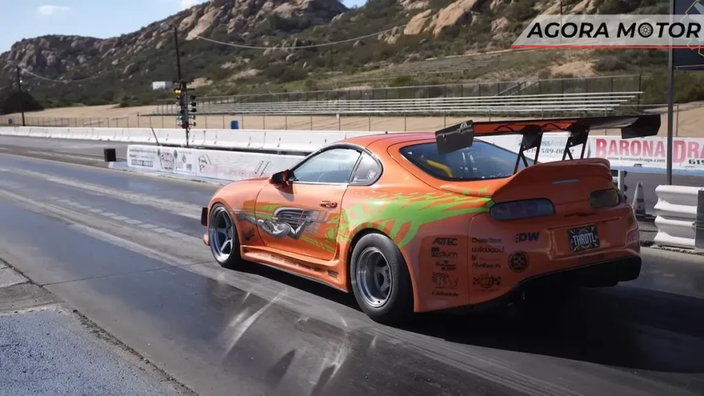 Réplica do Toyota Supra do 1º Velozes e Furiosos coloca seus 1.000cv no limite em prova de arrancada (e não aguenta)