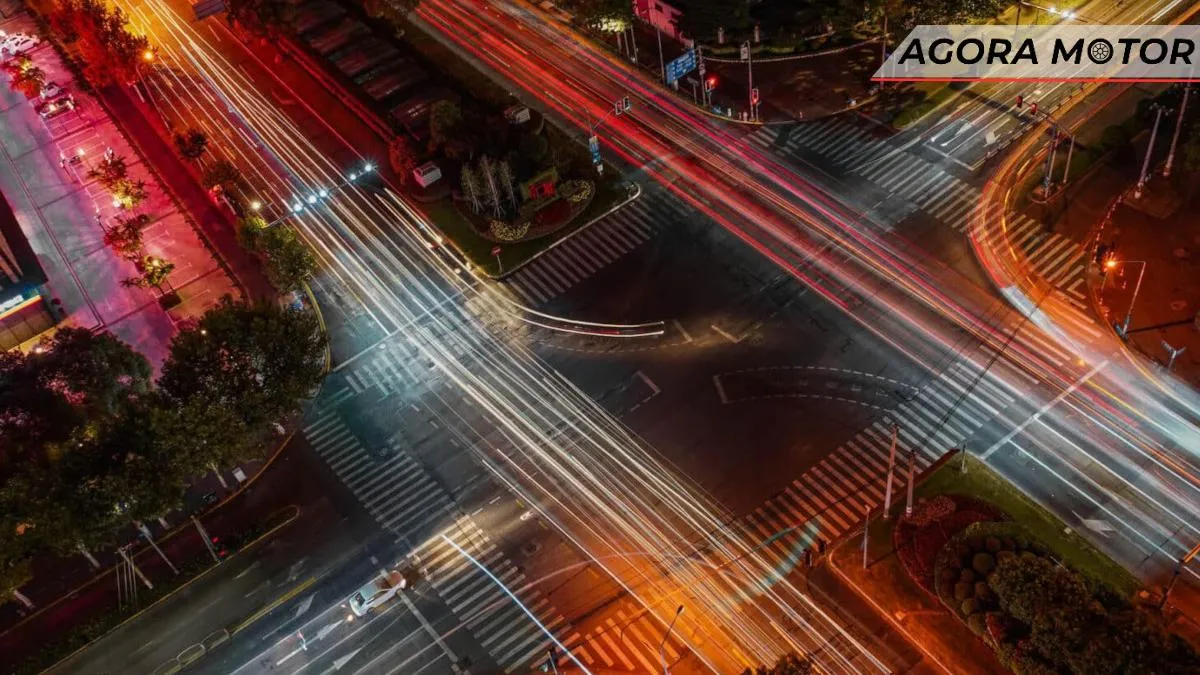 Semáforo com 4 cores pode ser solução para congestionamento no trânsito?
