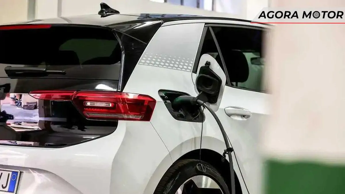 Vendas de carros eletrificados batem novo recorde no trimestre