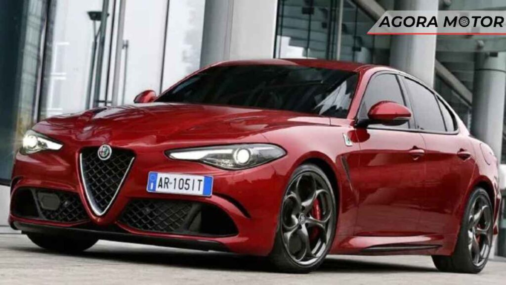 Alfa Romeo Giulia Quadrifoglio (preço estimado de $ 50.000 - R$ 246.500)
