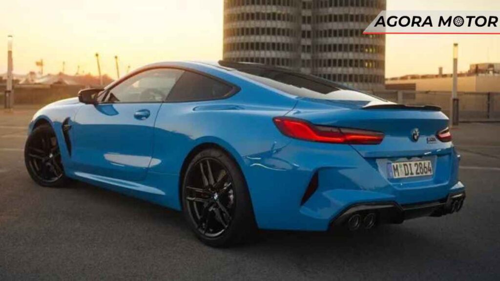 BMW M8 – $136,800 (R$ 682,632)