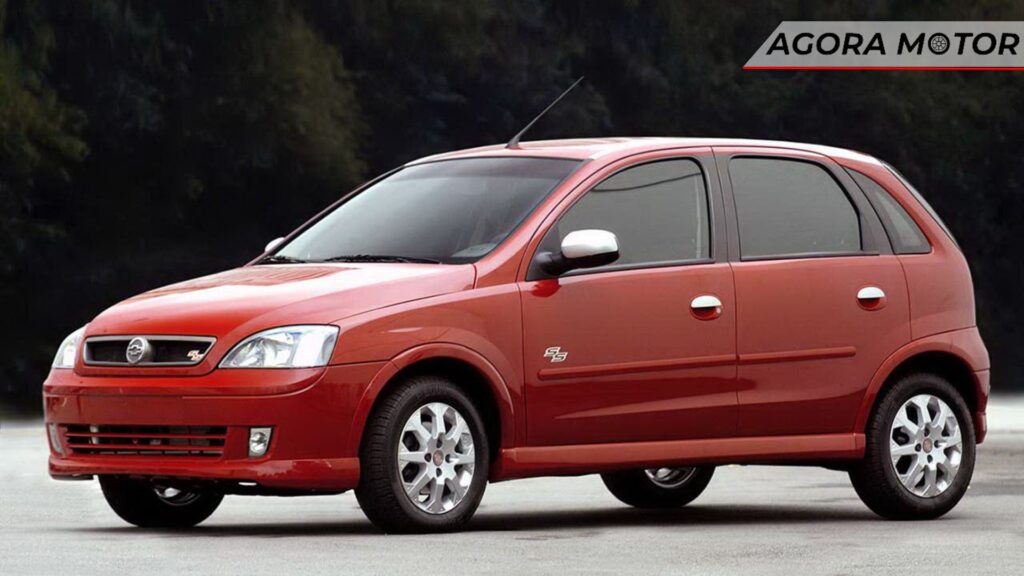 Corsa na sua versão hatch.