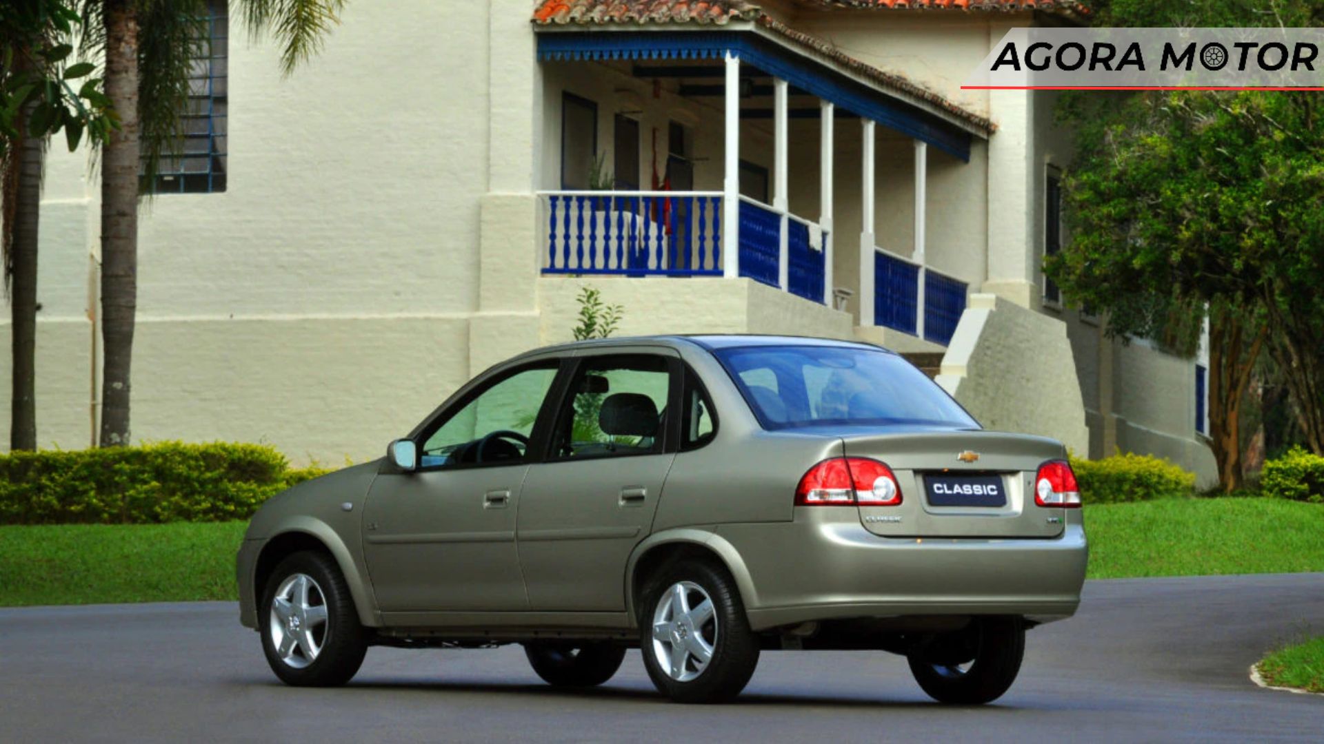 Traseira do Classic.