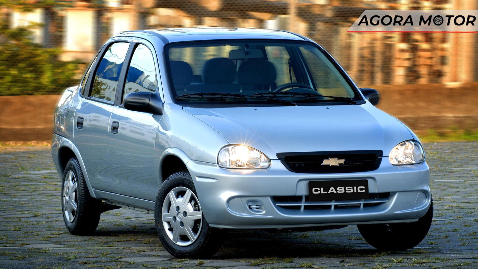 Frente do Chevrolet Classic.