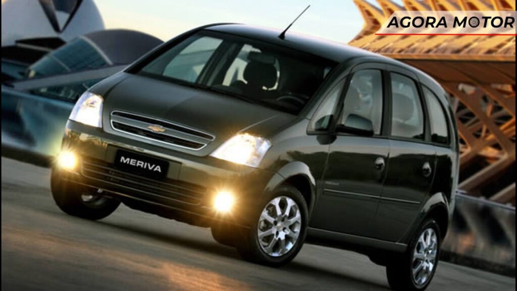 Frente do Chevrolet Meriva.