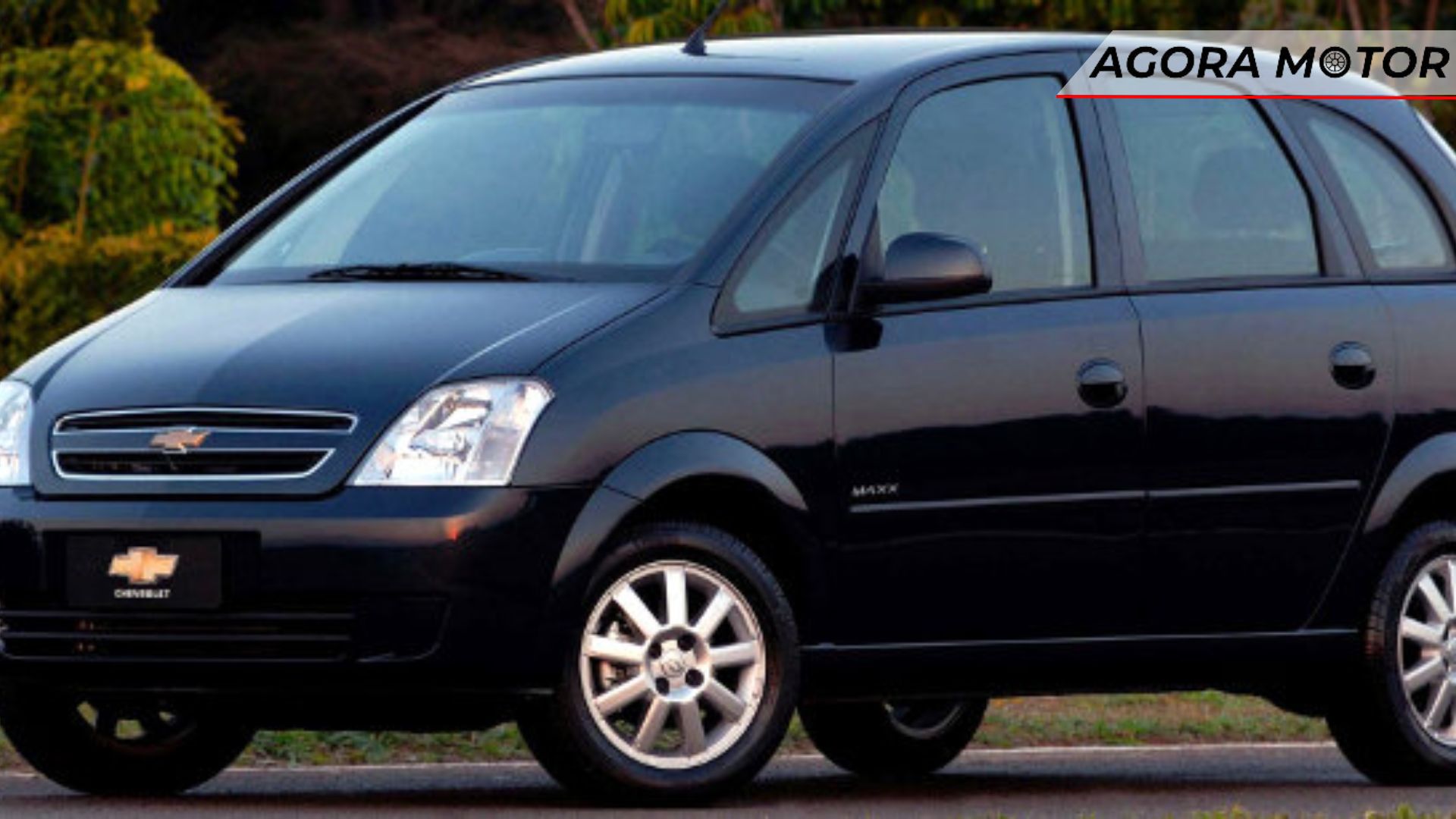 Frente do Chevrolet Meriva em 2024.