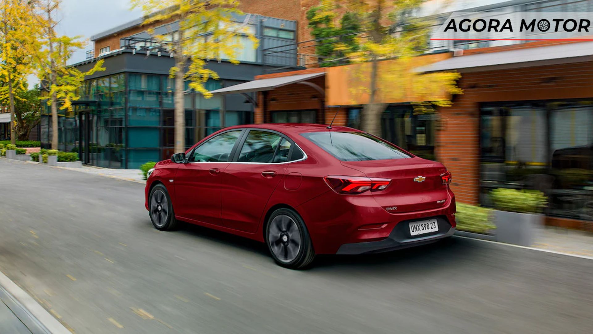 Chevrolet Onix 2024 vermelho.