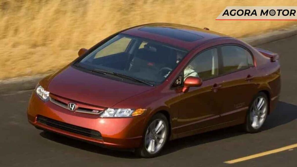 Honda Civic Si - média de US $ 7.000 (R$ 34.930)