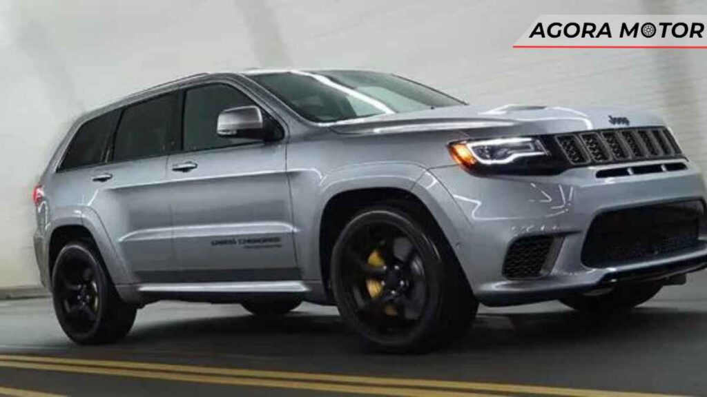 Jeep-Grand-Cherokee-Trackhawk-–-3.5-segundos