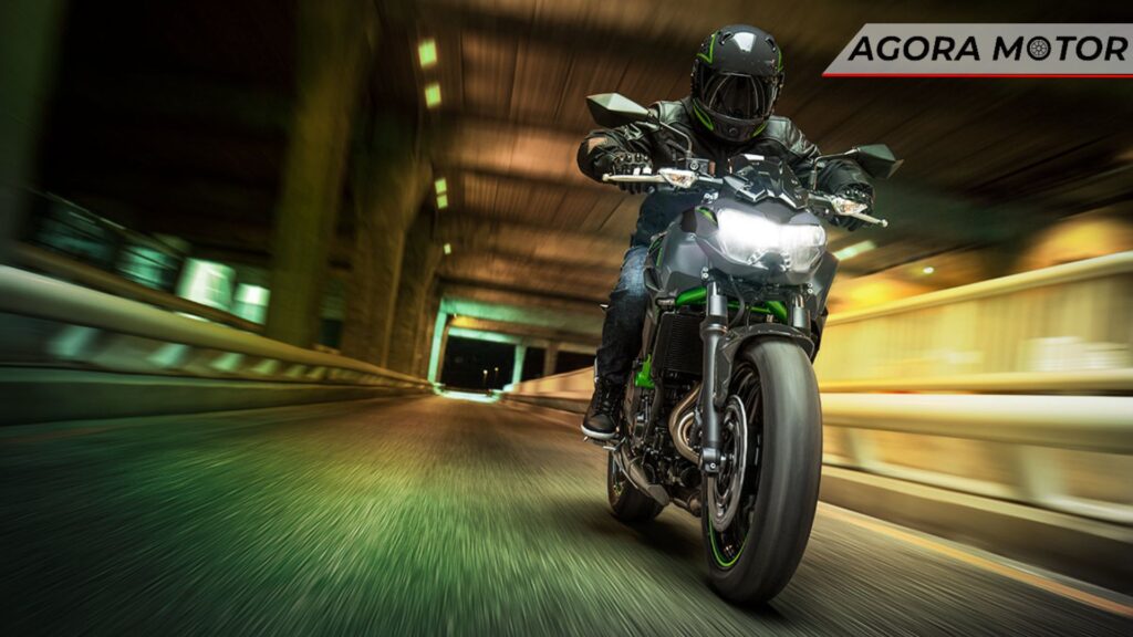 Frente da Z650 2024.