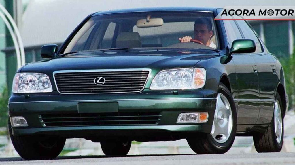 Lexus LS400 (preço estimado de $ 10.000 - R$ 49.300)
