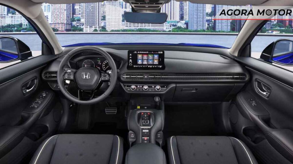 Quais são as características do interior do Honda ZR-V e:HEV?