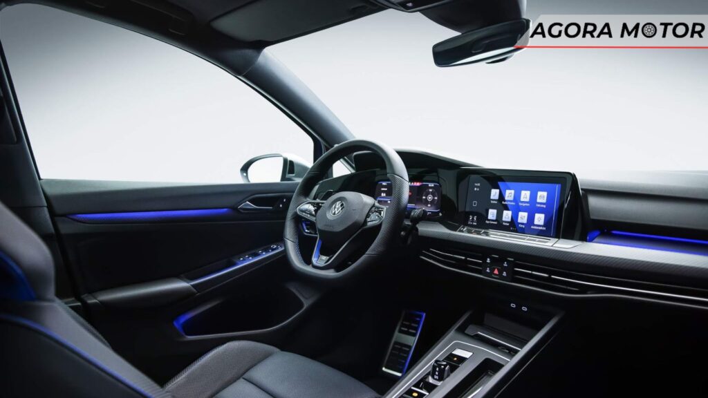 Parte interna do VW Golf europeu.