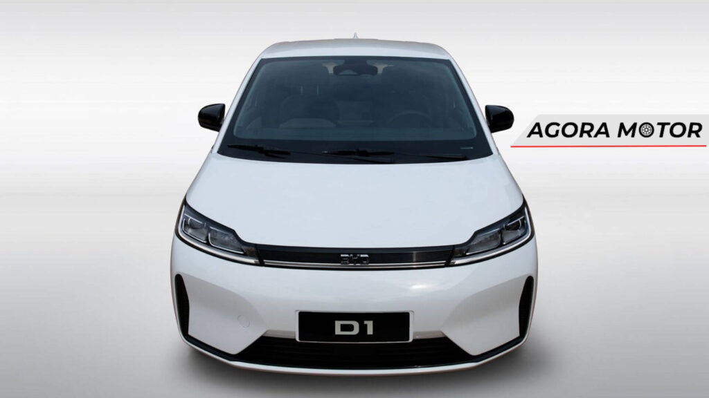 Parte da frente do BYD D1 2024