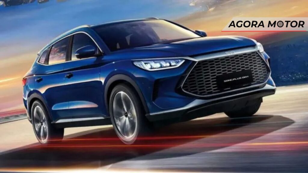 Demonstração de um BYD Song Plus azul