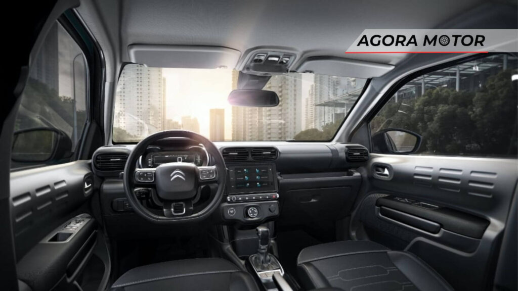 Foto do interior de um C4 Cactus 2024