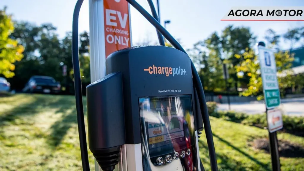 Empresas torturam os carregadores de EVs para descobrir por que eles morrem