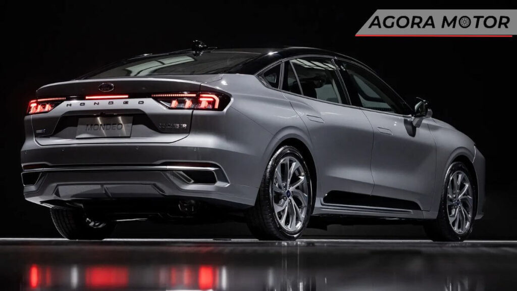 Ford está testando nos EUA o sedan Mondeo, que é vendido somente na China