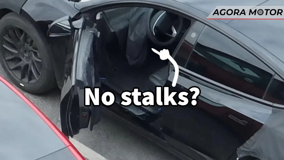 Interior do Tesla Model 3 renovado revela novo volante