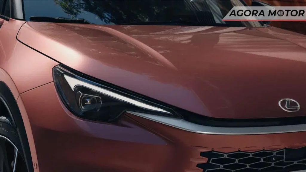 Lexus vai expandir a linha com o LBX em 5 de junho
