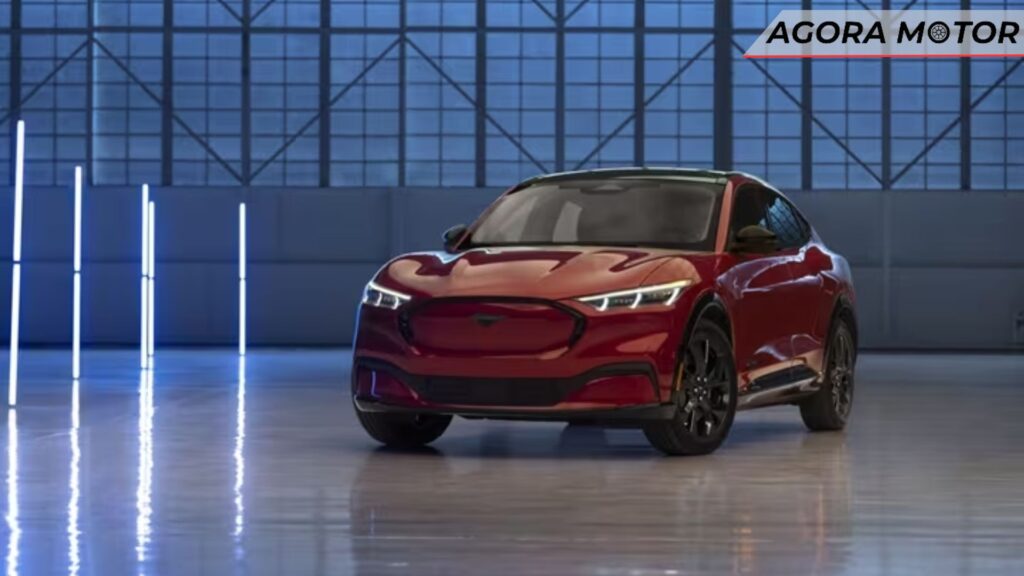 Mach-e 2024 vermelho