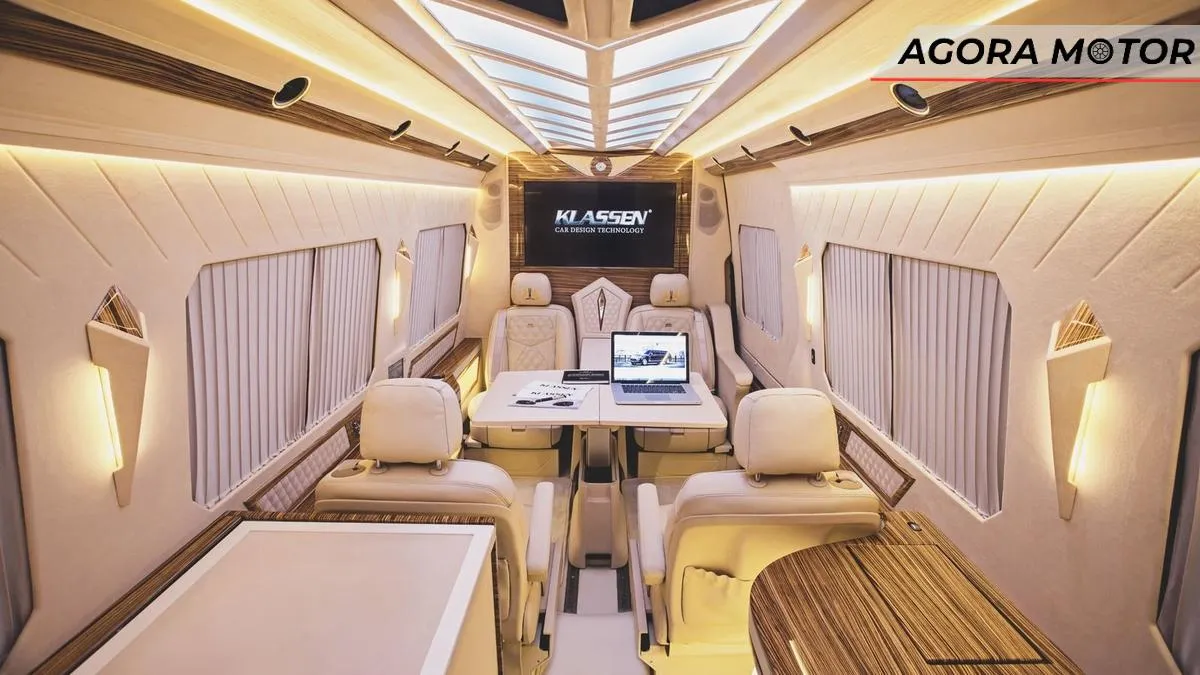 Mercedes-Benz Sprinter se transforma em escritório de luxo com banheiro e bar Mercedes-Benz Sprinter se transforma em escritório de luxo com banheiro e bar