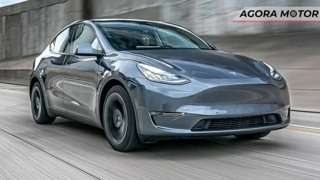 O carro mais vendido do mundo é elétrico, pela primeira vez!