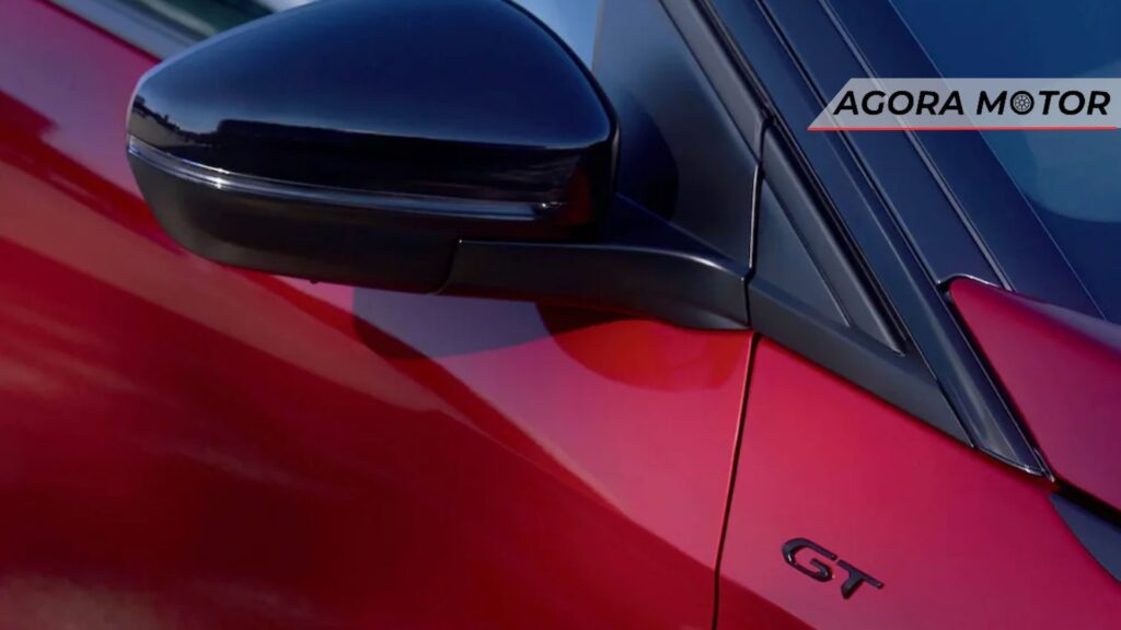 Lateral do 3008 2024 na cor vermelha