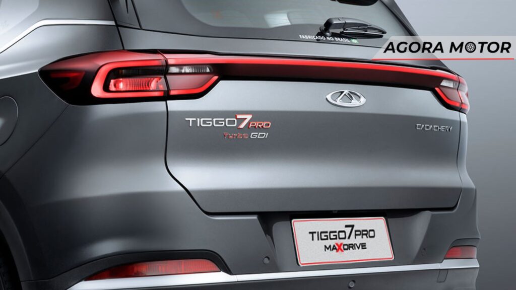 Parte traseira de um tiggo 7 2024
