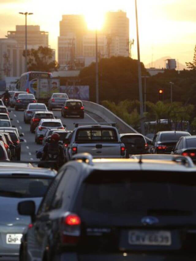 Filas de carros.
