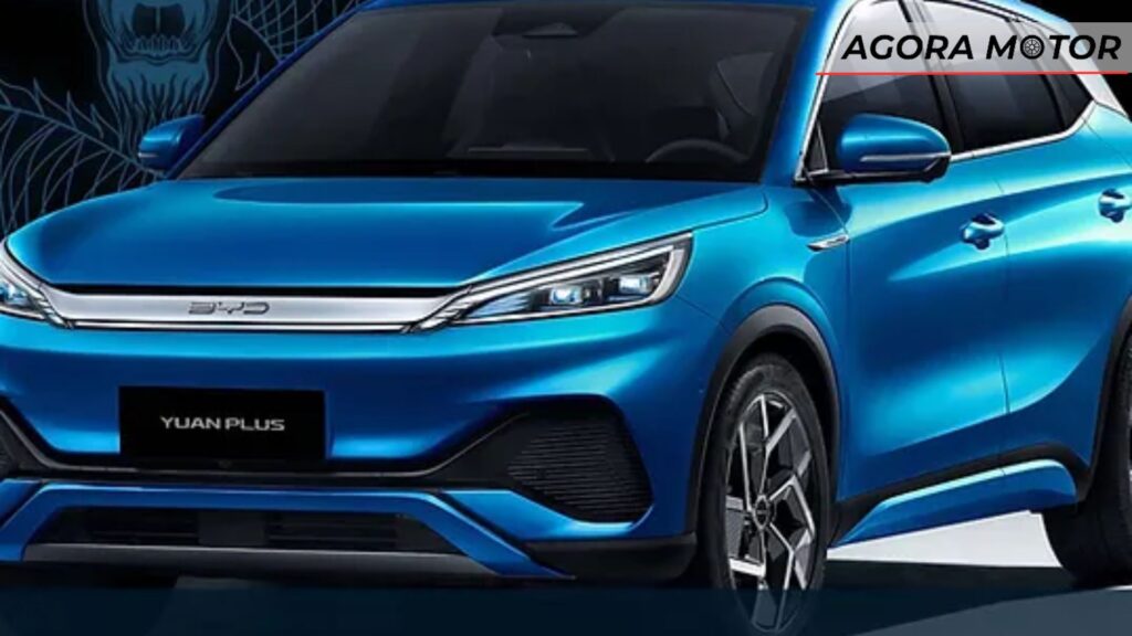 Yuan Plus 2024 azul parte frontal.