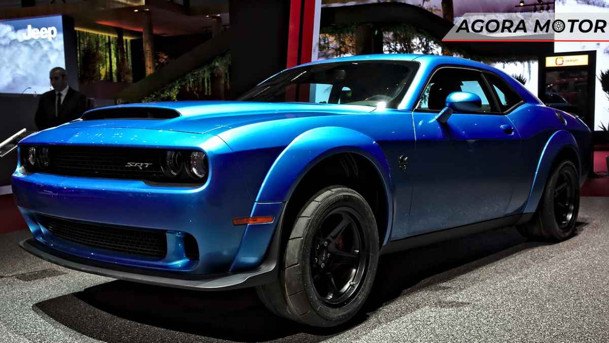 10 Muscle Cars lendários que redefiniram o conceito de velocidade e potência!