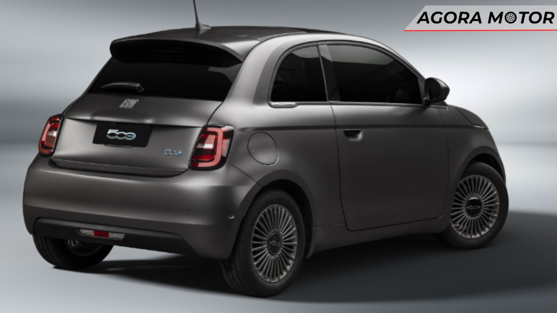 Foto traseira de um 500e 2024