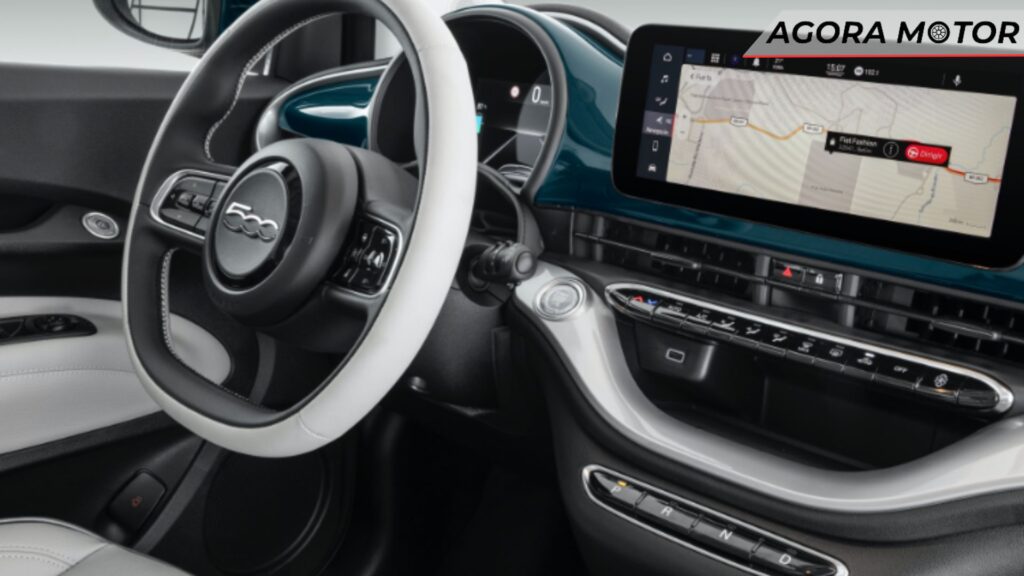 Interior de um 500e 2024