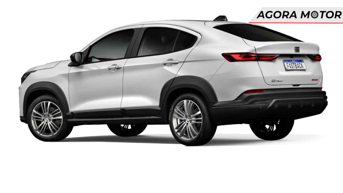 Fiat Fastback 200 Turbo AT 2023 chega com preço de R$115.990