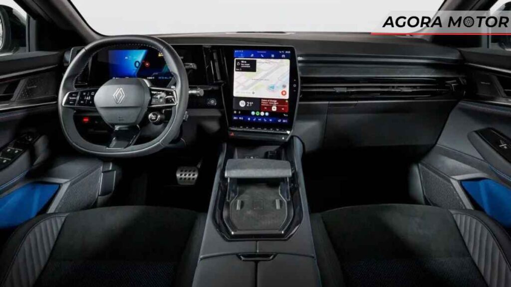 Interior do Renault Rafale