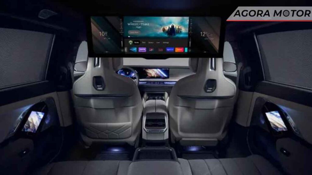 Mídia com qualidade de cinema (Mercedes-Benz Classe S)