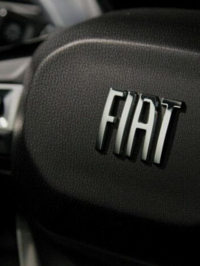 Volante Fiat Titano 2024.