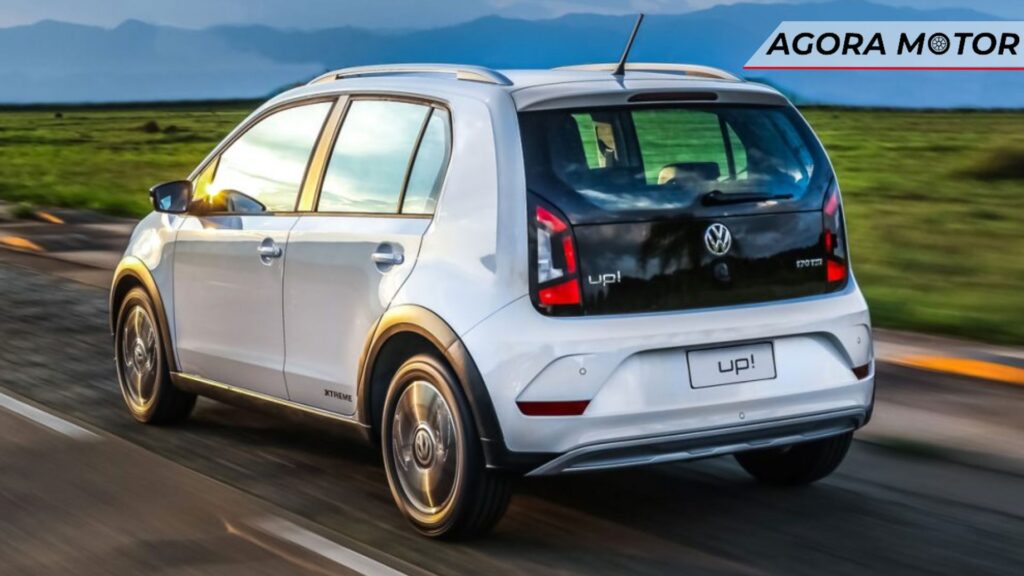 Traseira do VW UP.
