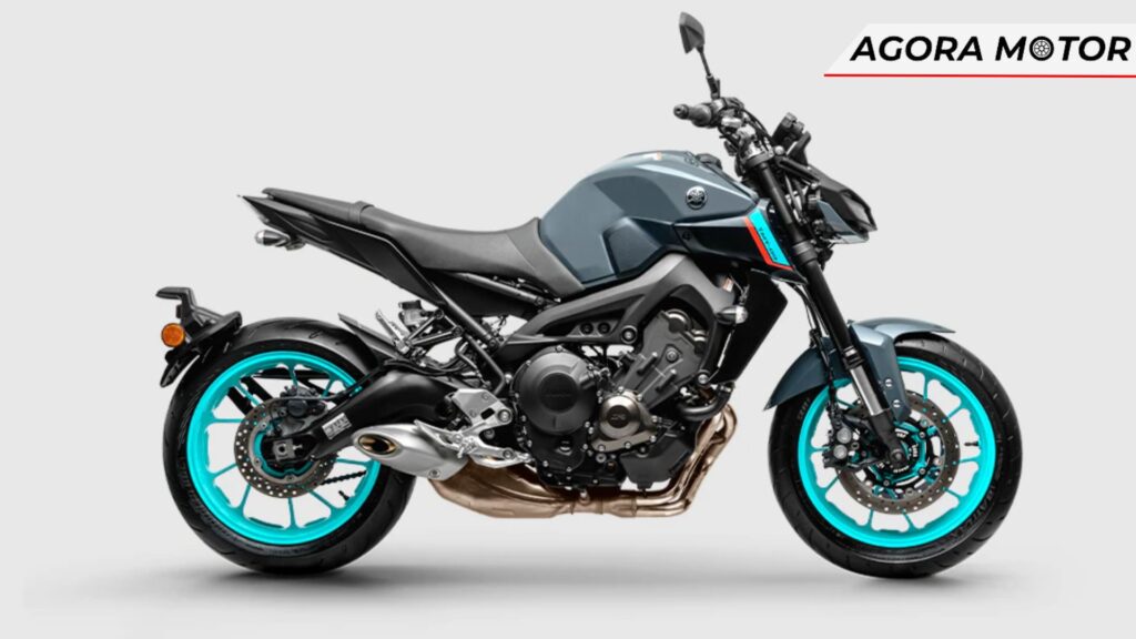 Lateral da MT-09 2024.