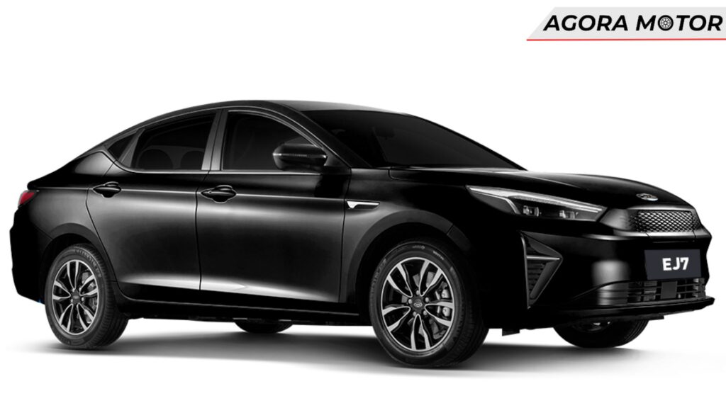 eJ7 2024 na cor preta