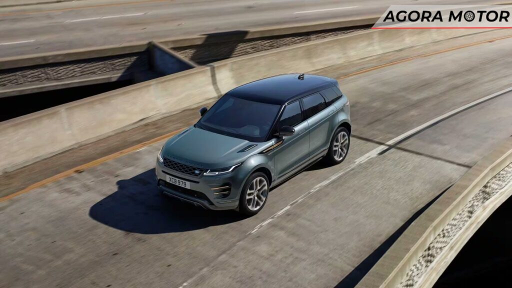 Foto aérea de um Evoque 2024