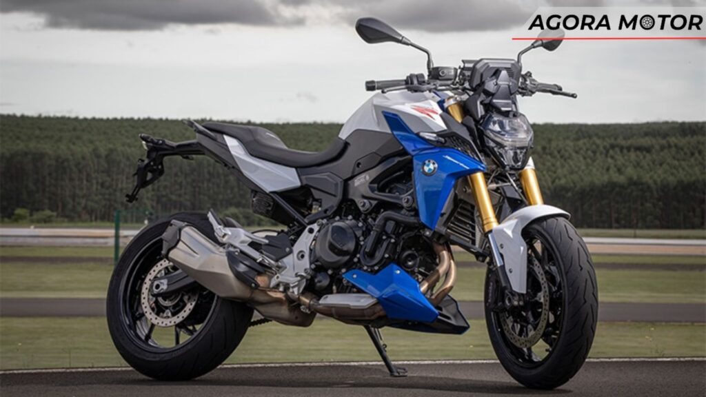 F 900 R 2024 foto panorâmica