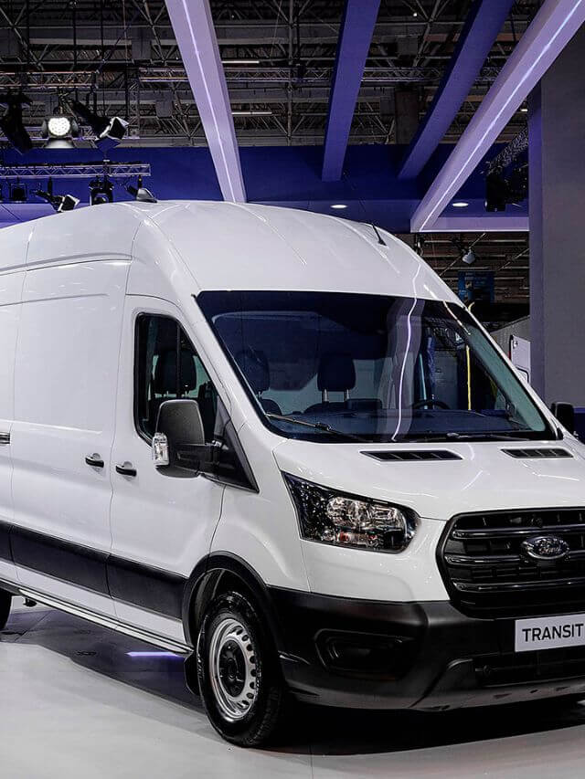 Ford Transit 2024.