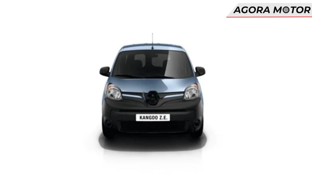 Foto frontal de um Kangoo 2024