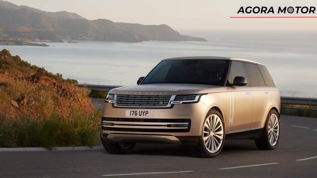 Foto panorâmica de um Range Rover 2024
