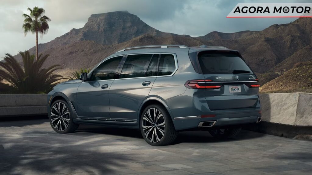 Foto traseira de um X7 2024