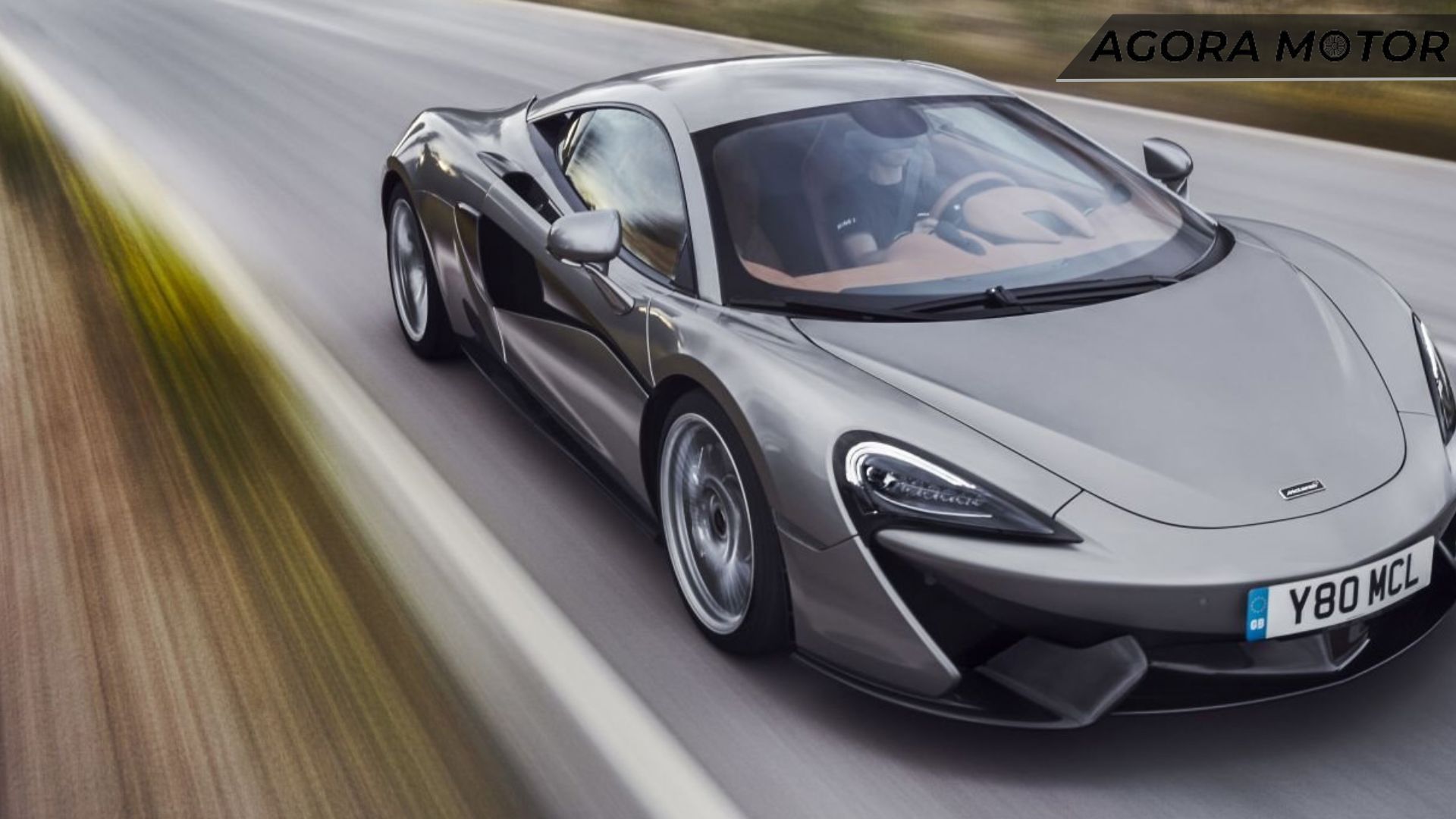McLaren 570 2024 na cor cinza-escuro