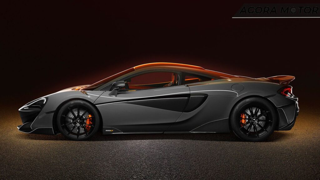 Foto lateral de um McLaren 600LT 2024